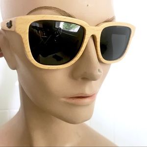 Twigs Collection blonde wood wayfarer sunglasses